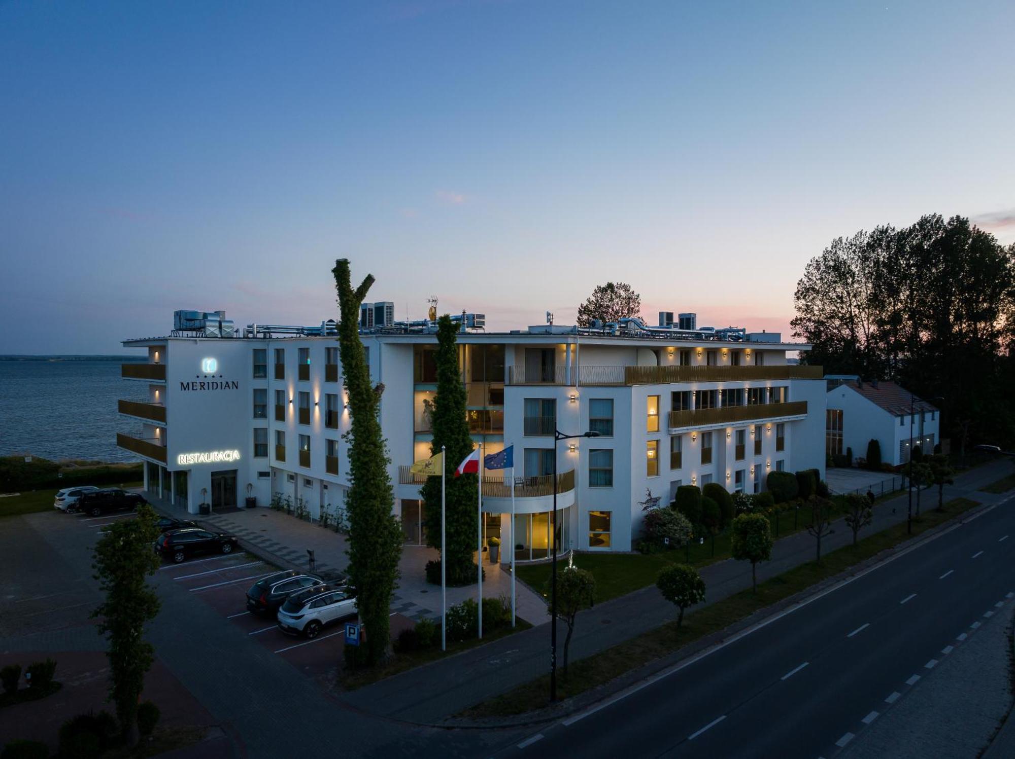 Hotel Meridian Chalupy Exterior photo